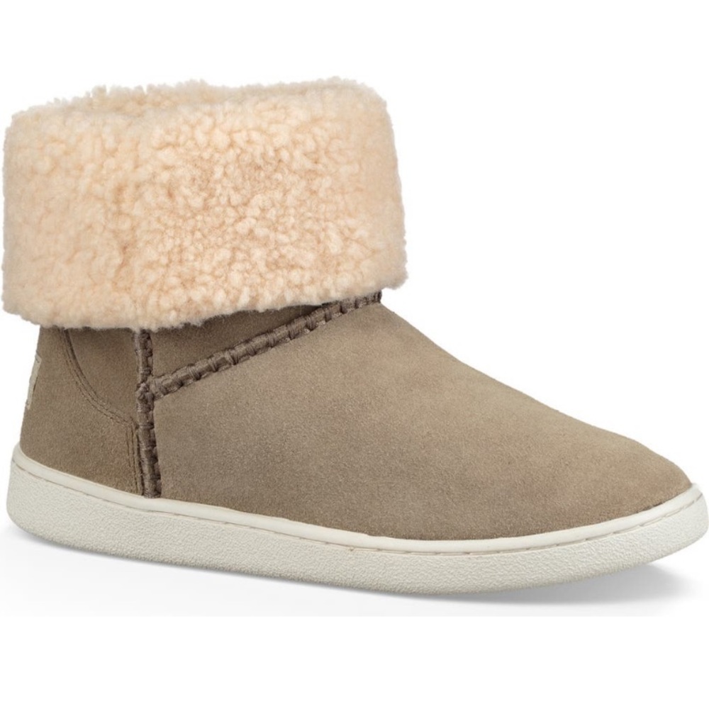 Ugg Mika Shearling sneaker